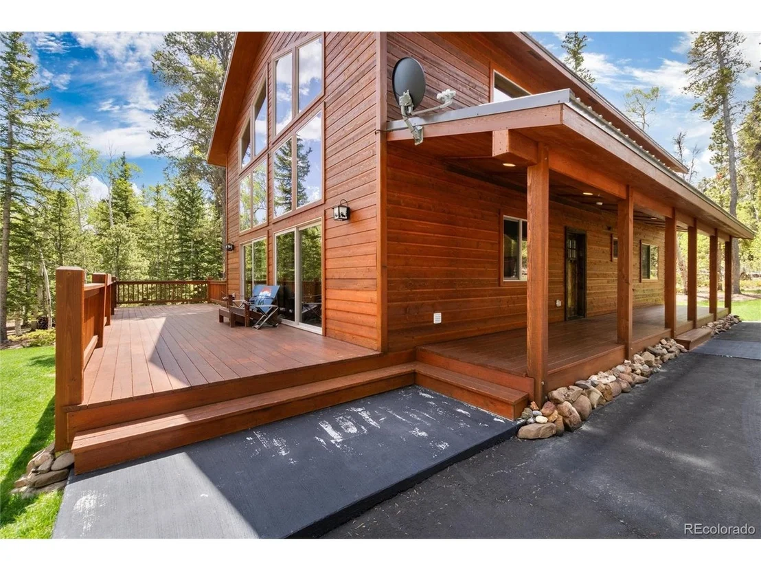 Photo of 36 Wild Rye Rd