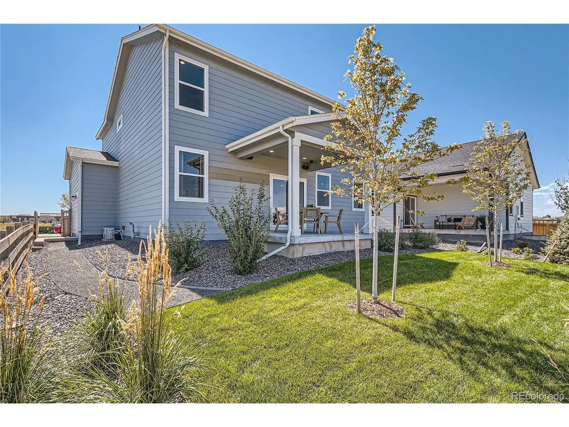 Photo of 4997 Thistle Dr