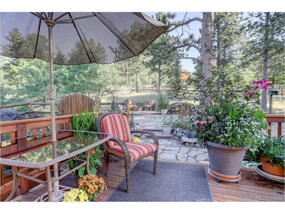 Photo of 109 Royal Ridge Dr