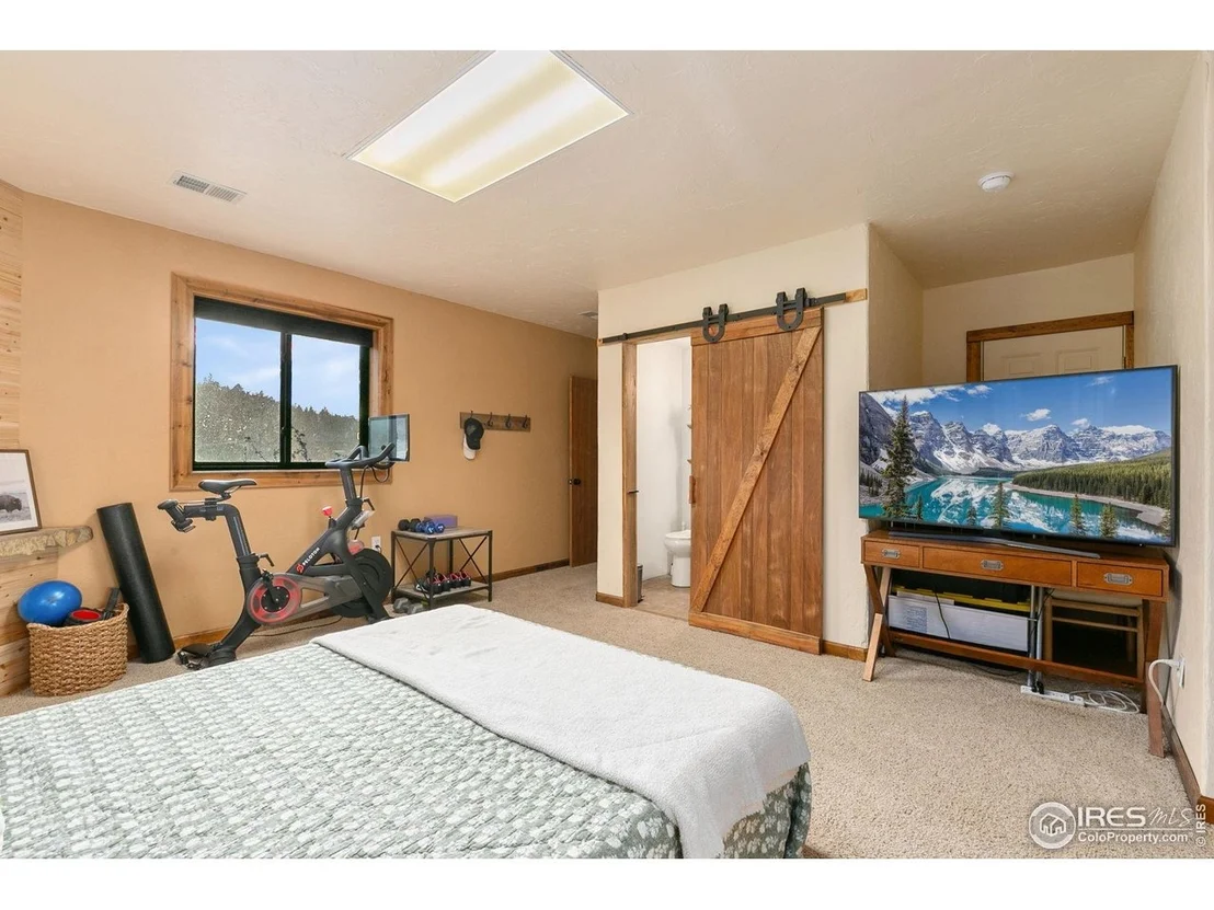 Photo of 344 Snowmass Dr