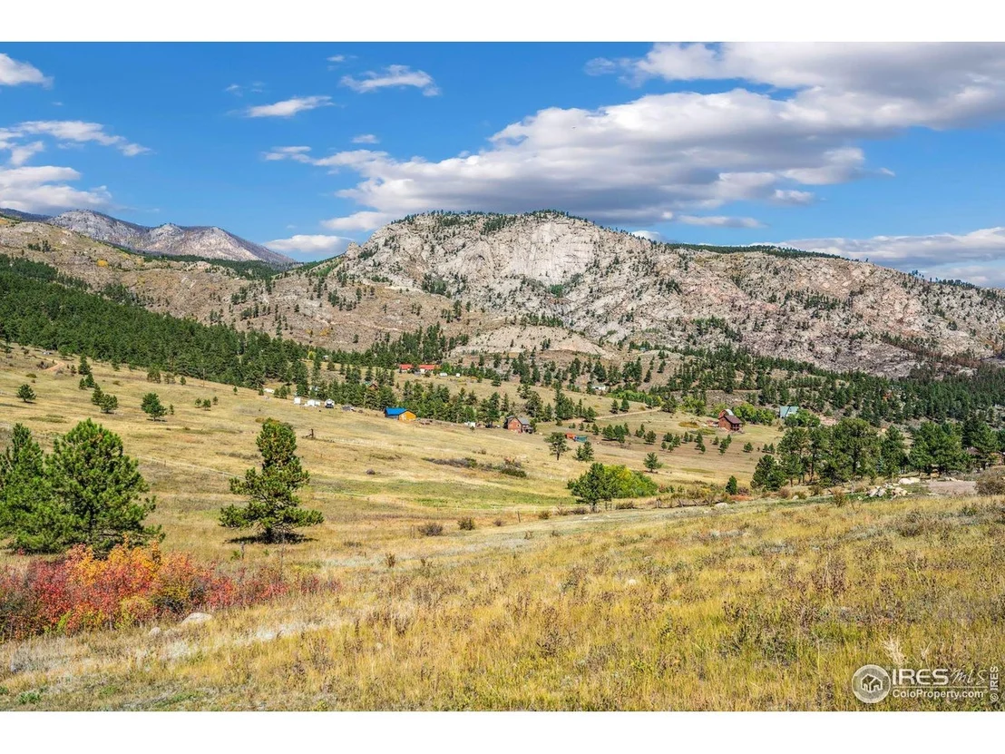 Photo of 491 Snow Top Dr