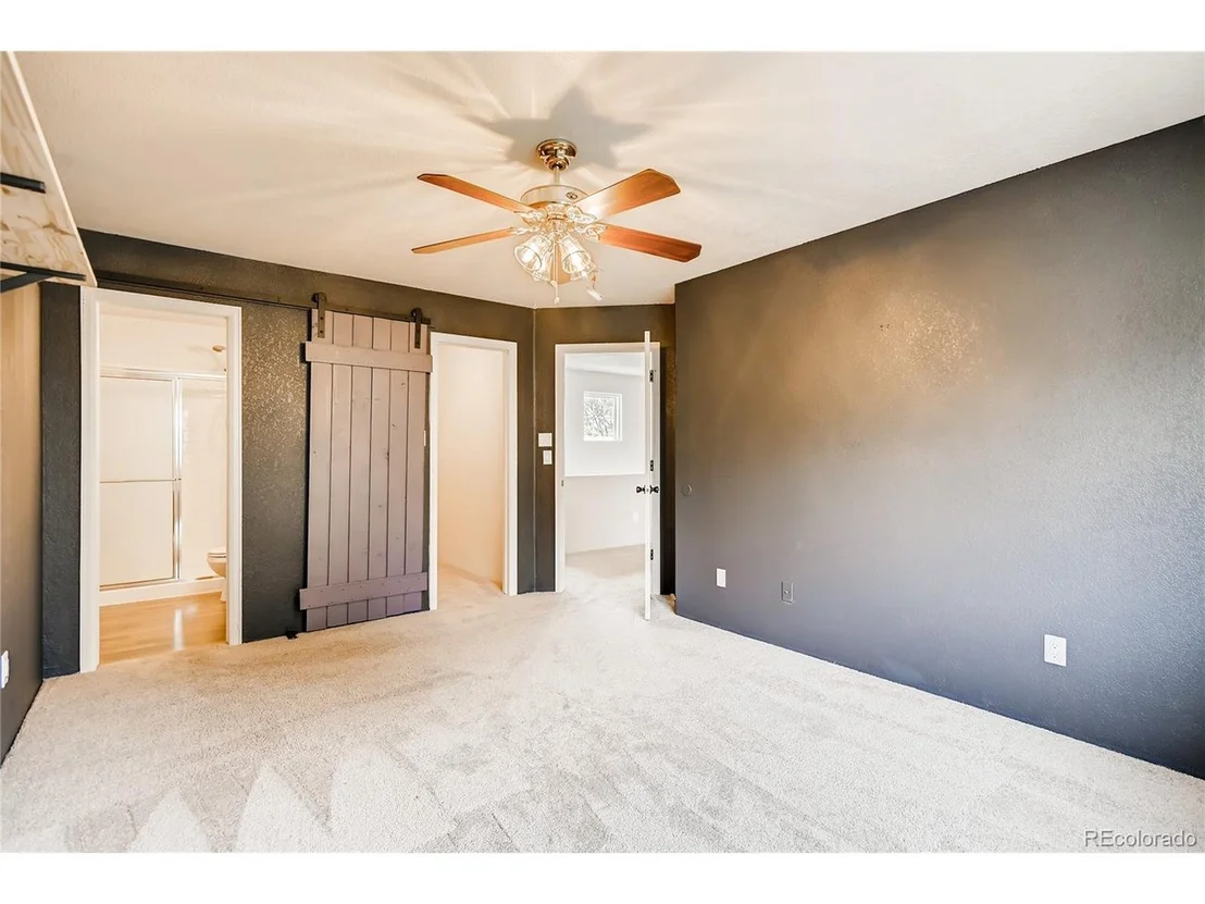 Photo of 6126 Shamrock Cir
