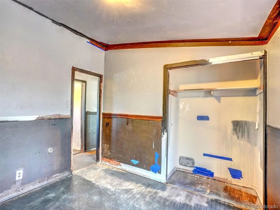 Photo of 7789 Greenleaf Ln