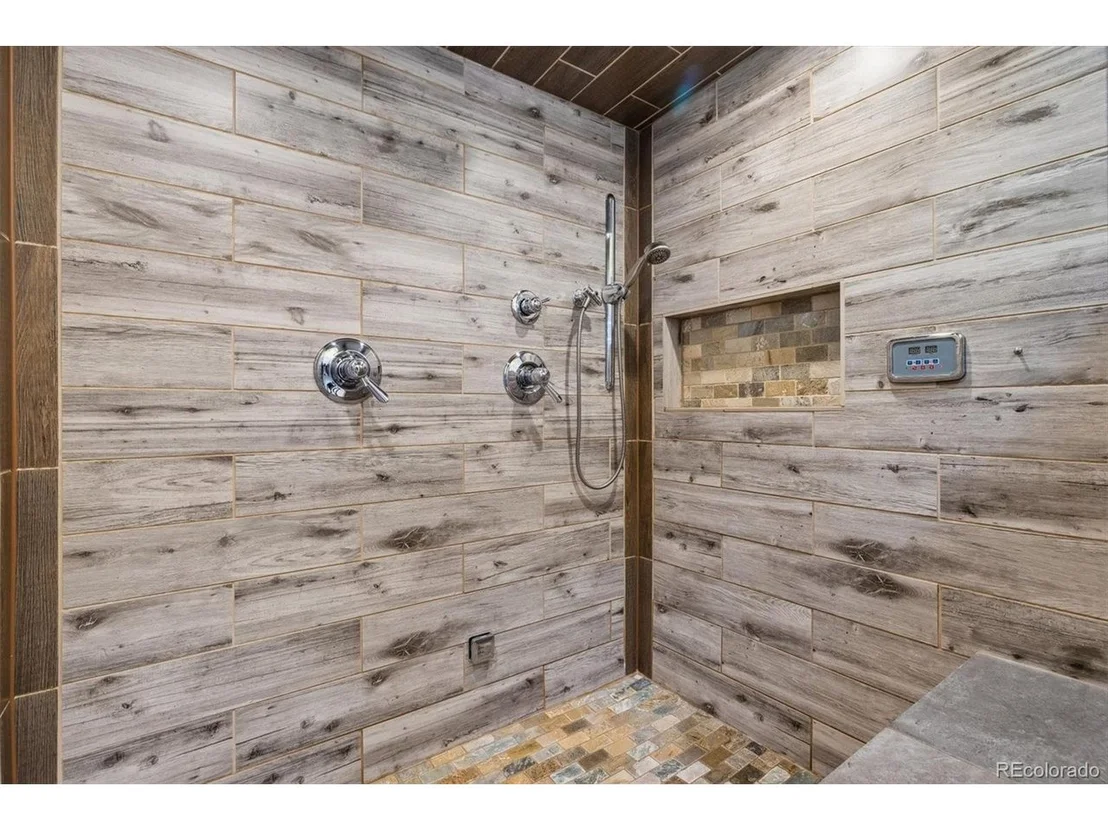 Photo of 4070 Field Dr
