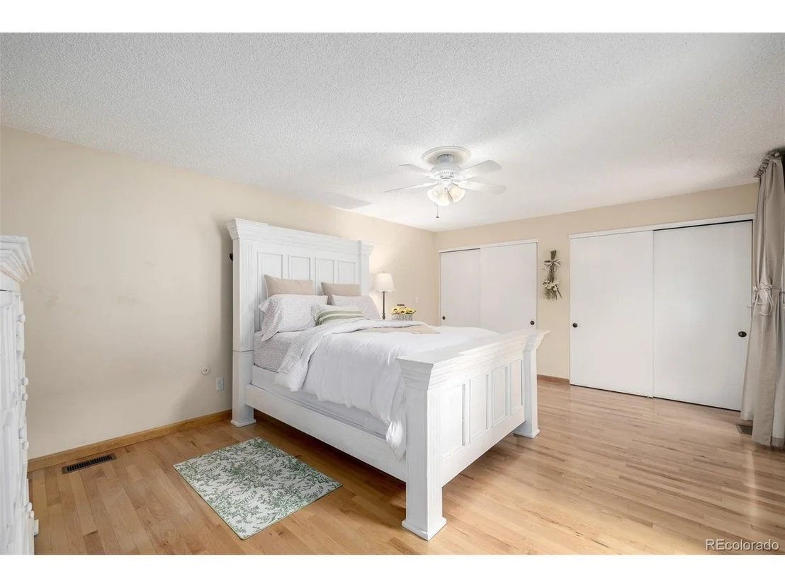 Photo of 22 Scott Dr N