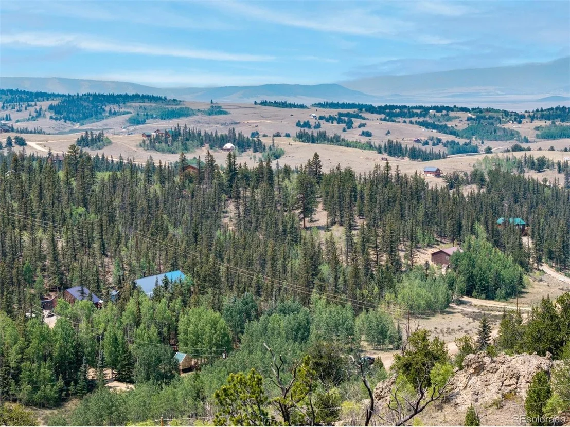 Photo of 360 Palomino Dr