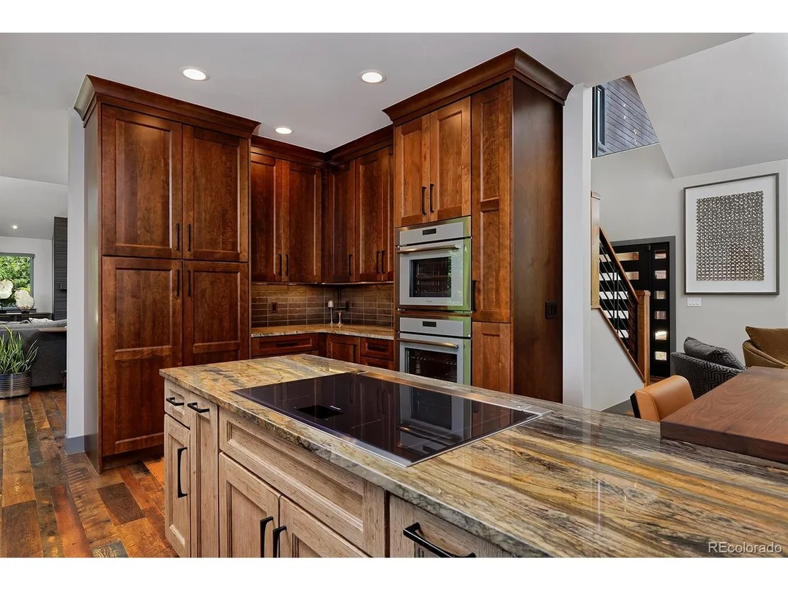 Photo of 679 Augusta Dr