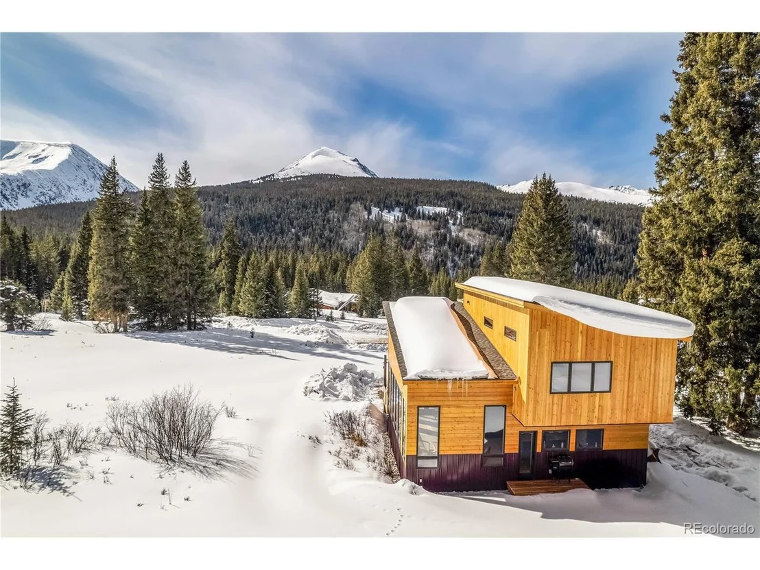 Photo of 162 Doris Dr