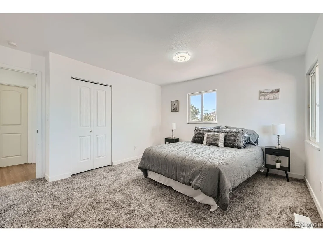 Photo of 486 Leona Dr