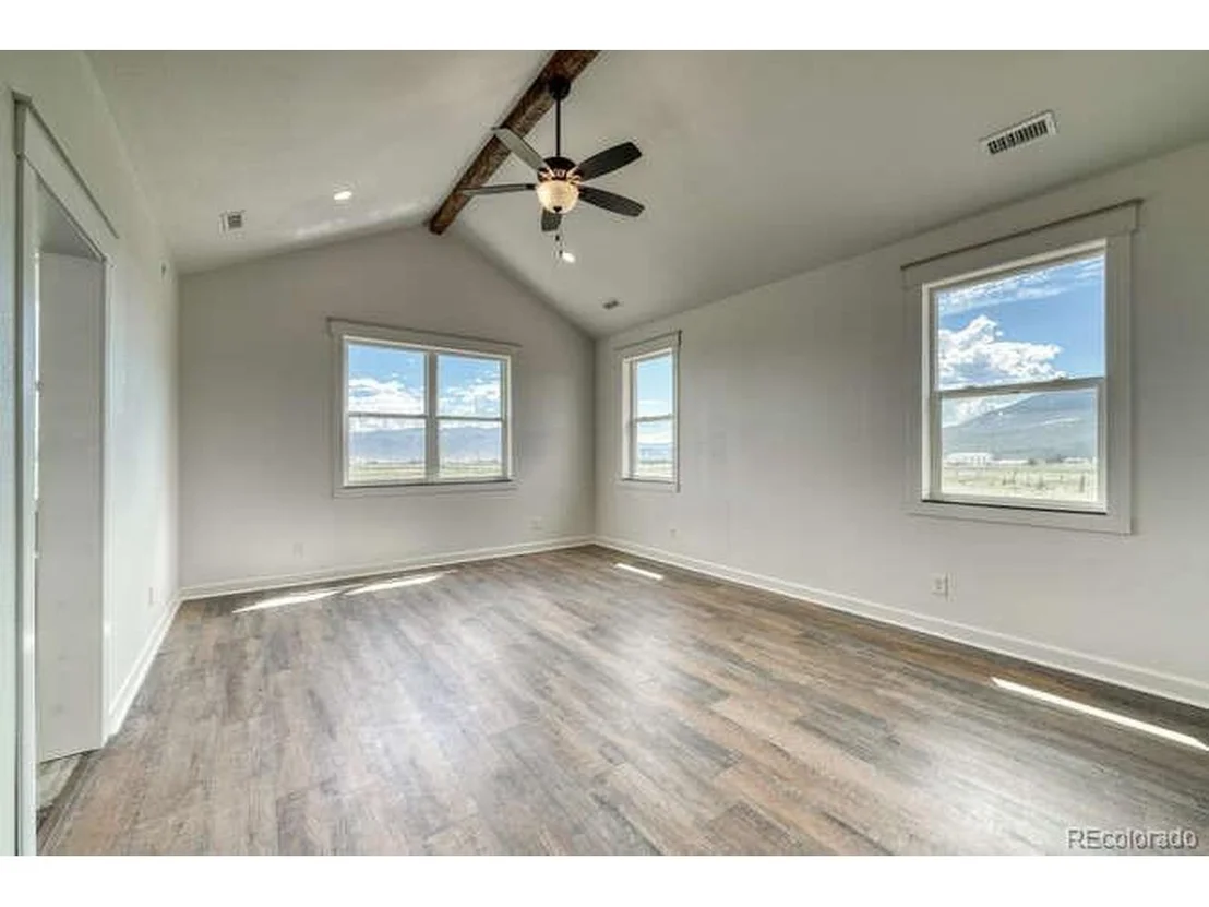 Photo of 8050 Windmill Ln