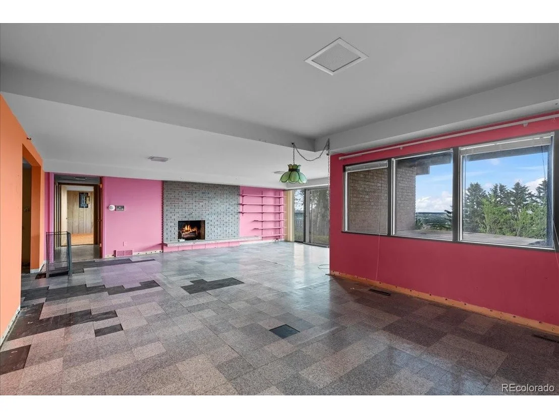 Photo of 740 Flagstaff Rd