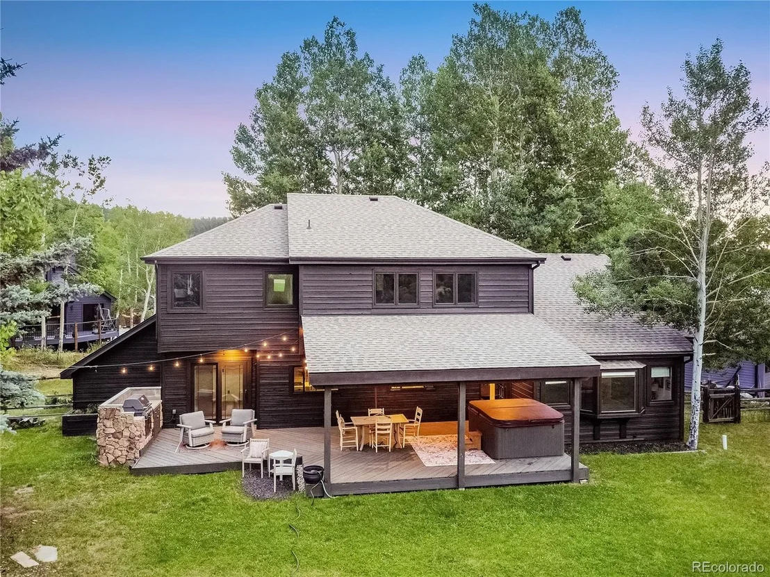 Photo of 1927 Sunset Cir