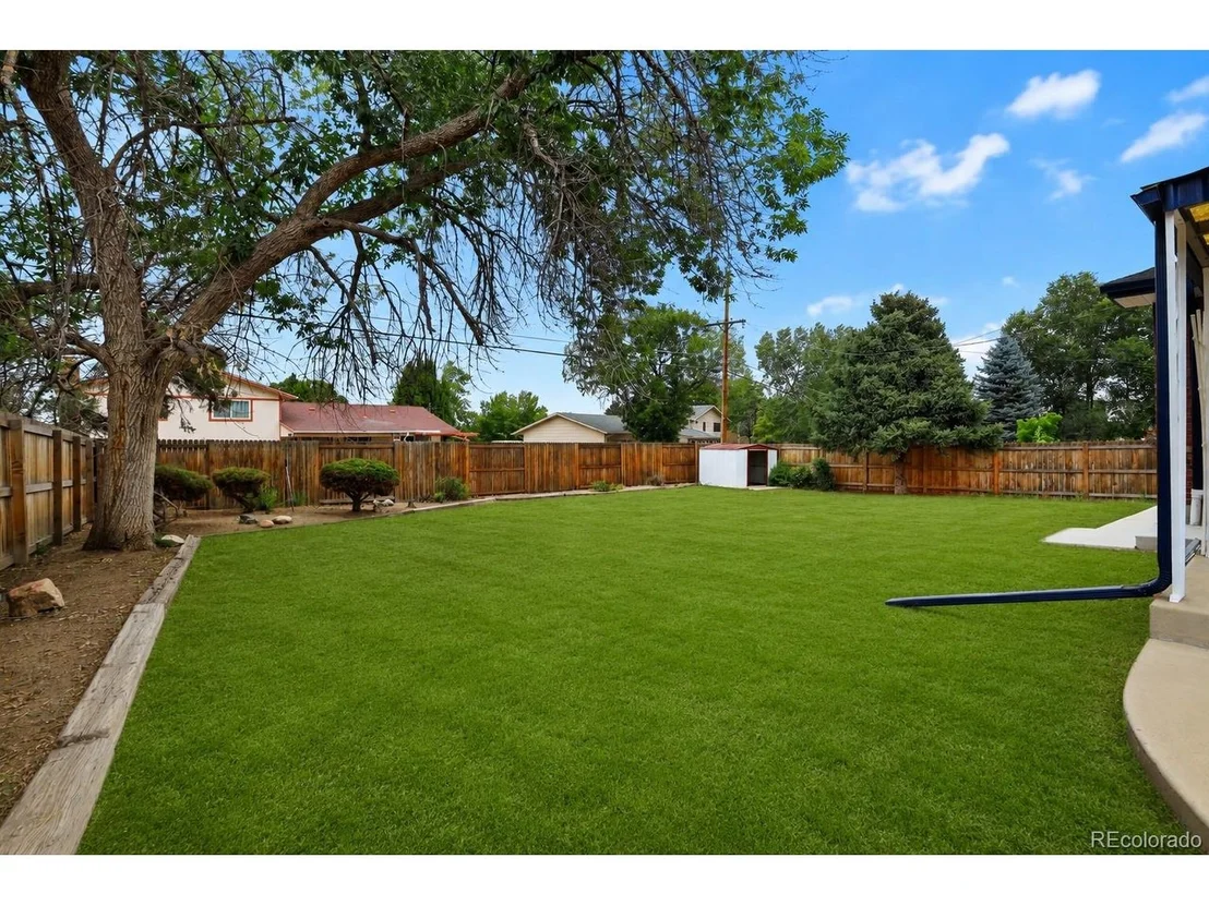 Photo of 3963 W 65th Pl