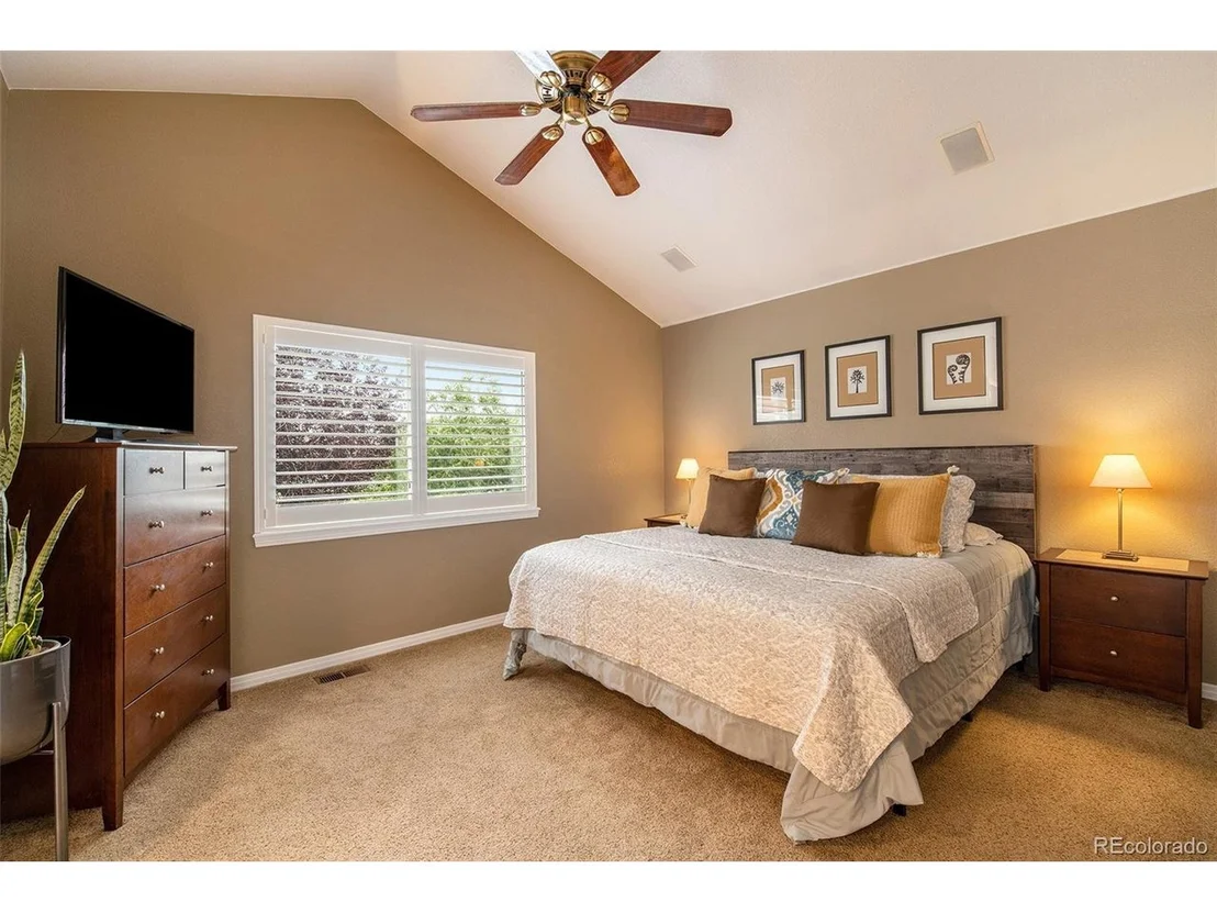 Photo of 15995 Sequoia Dr