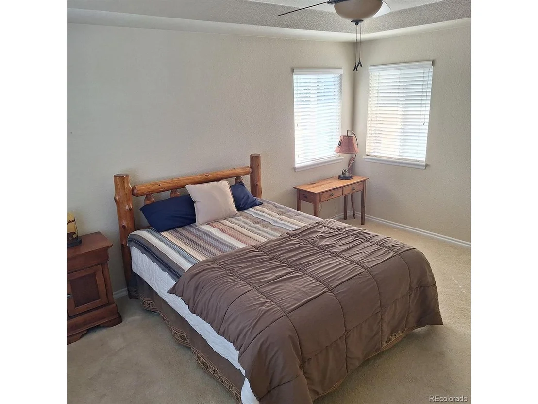 Photo of 10724 Riverbrook Cir
