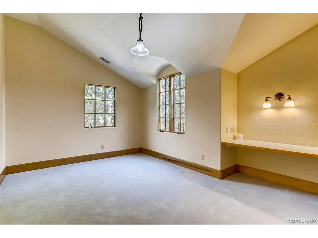 Photo of 4 Foxtail Cir