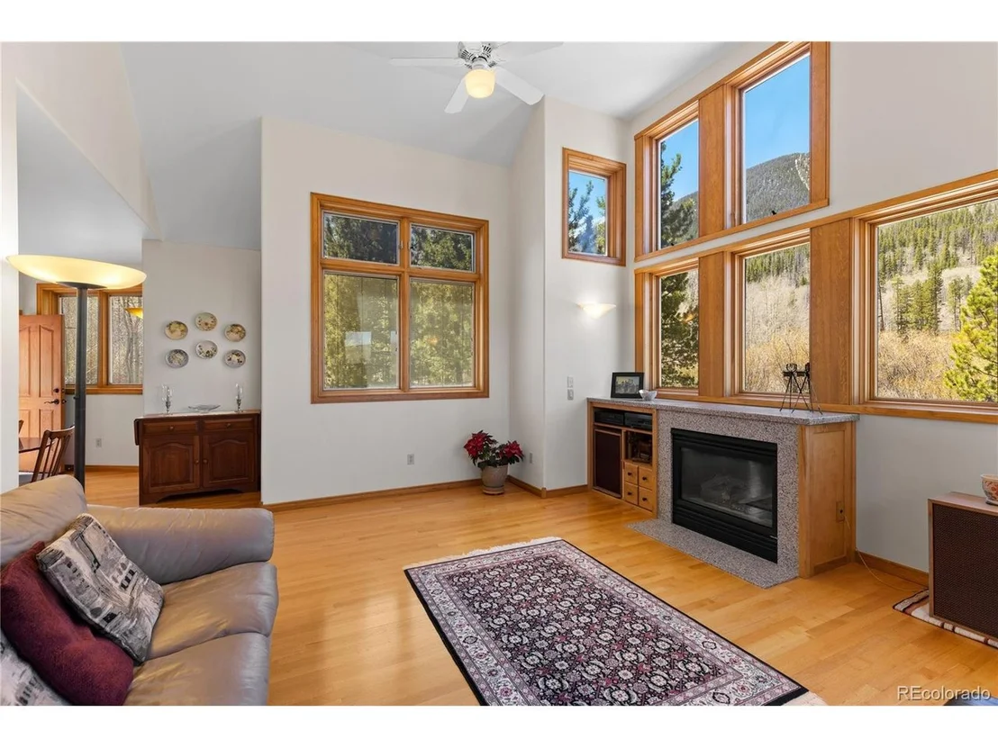 Photo of 460 Temple Trl