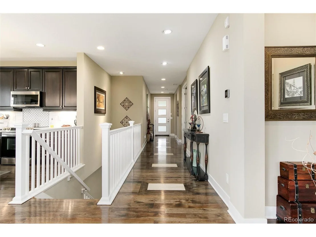 Photo of 10241 Kenneth Dr