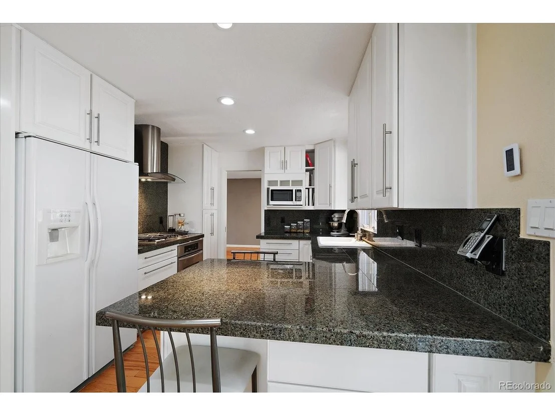 Photo of 4039 Histead Way