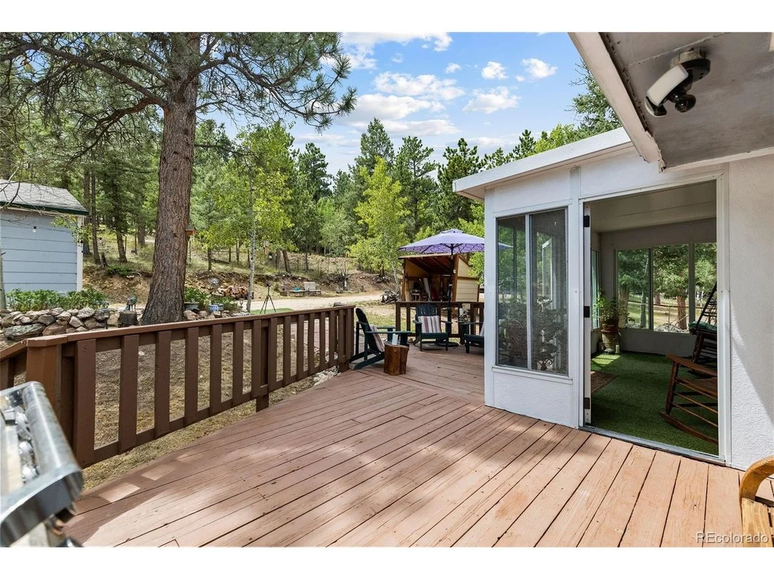 Photo of 41 Yew Ln