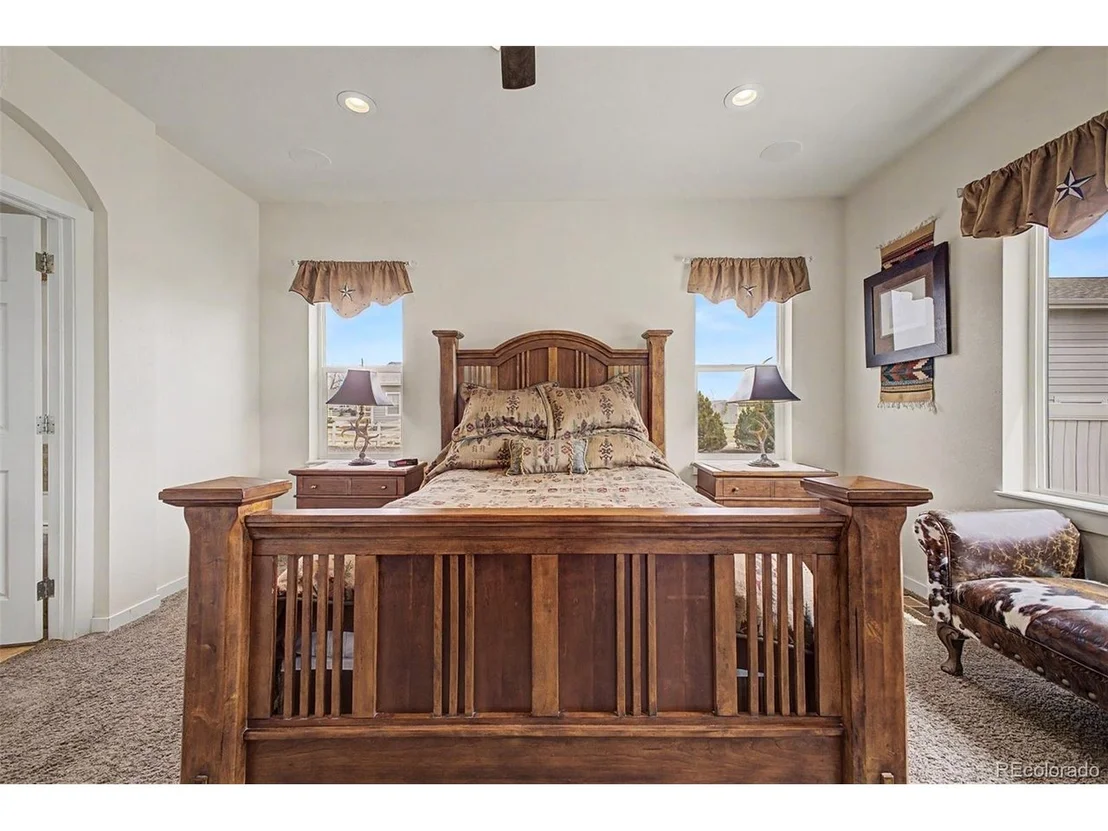 Photo of 540 Remington Dr