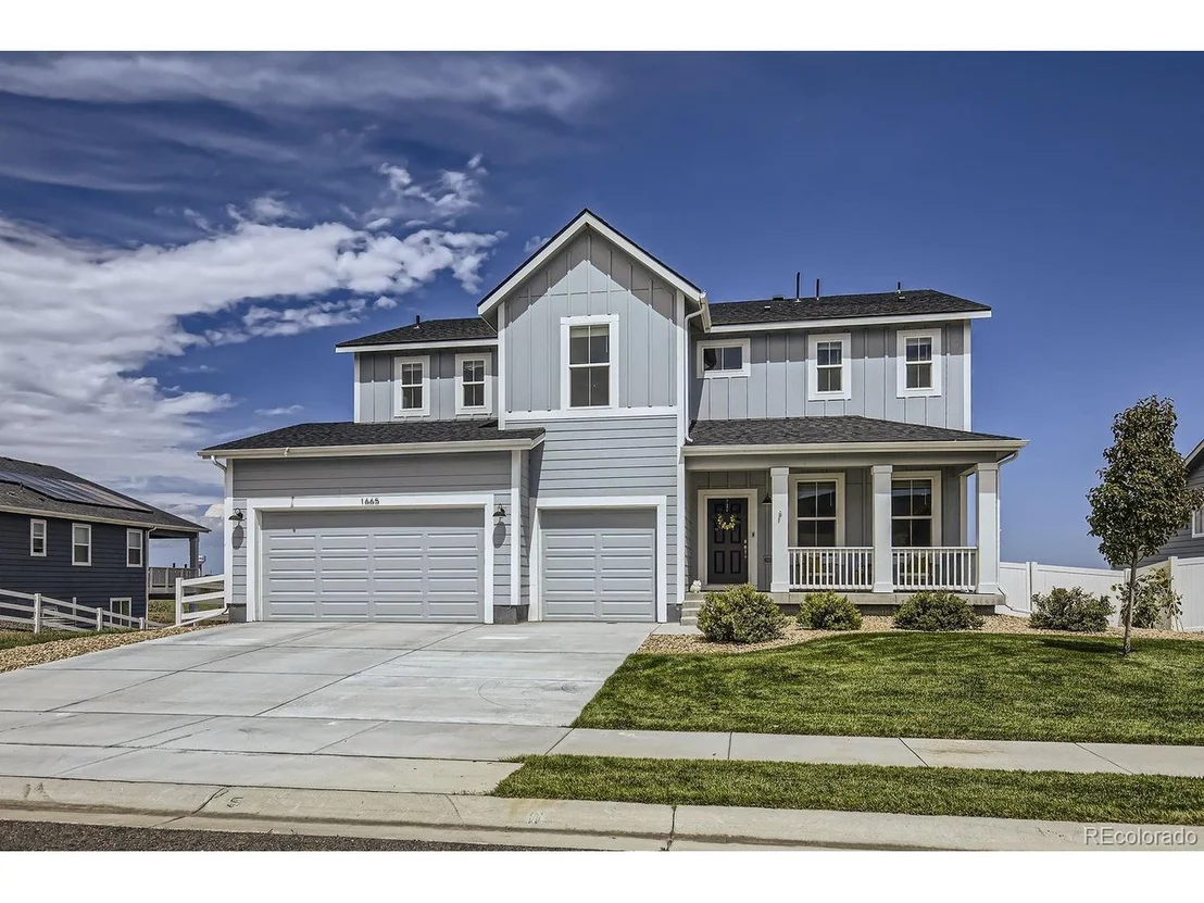 Photo of 1665 Shoreview Pkwy