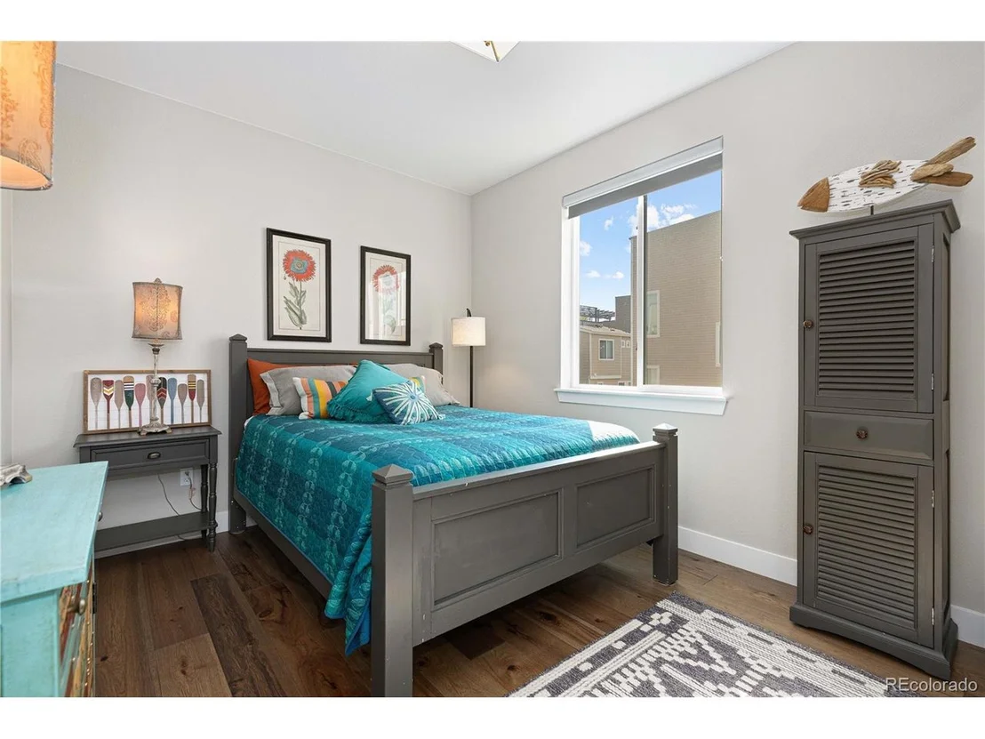 Photo of 2633 Channel Dr