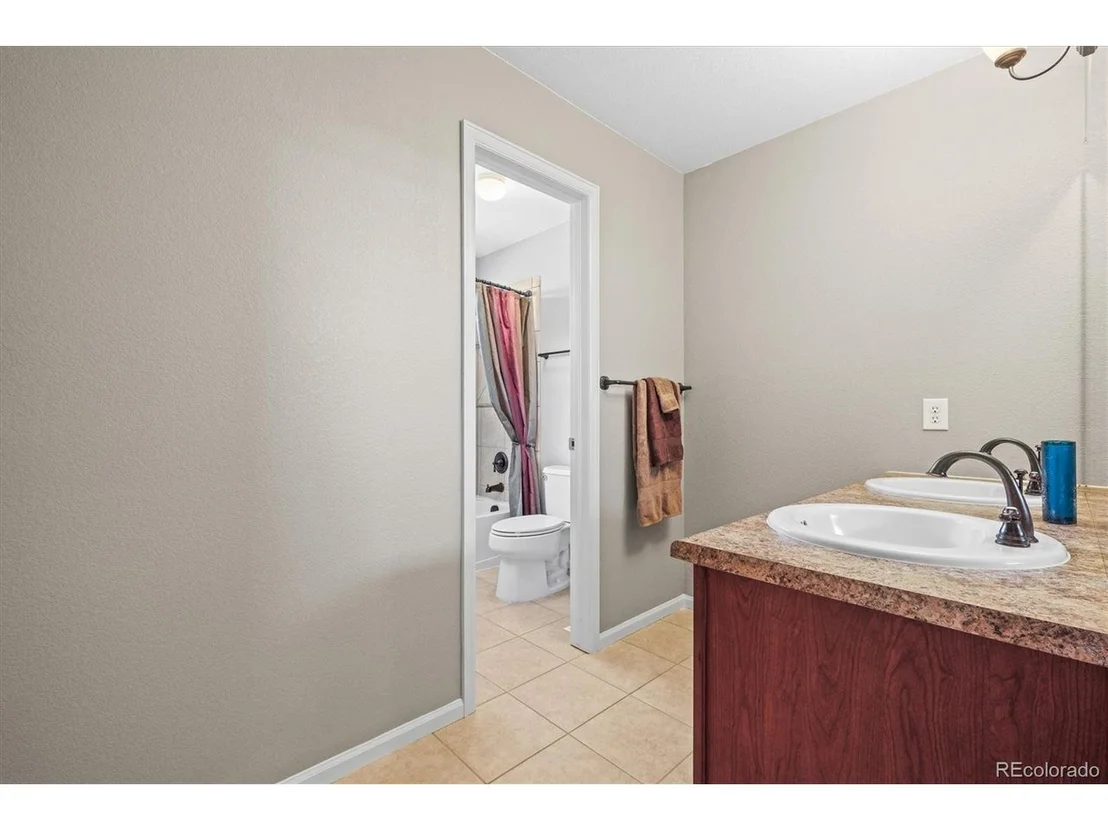 Photo of 4100 Red Deer Trl