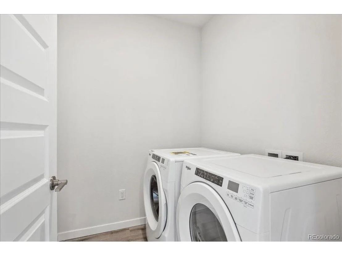 Photo of Unit 1303 at 487 Interlocken Blvd