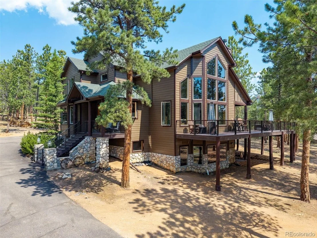 Photo of 1734 Mount Evans Blvd