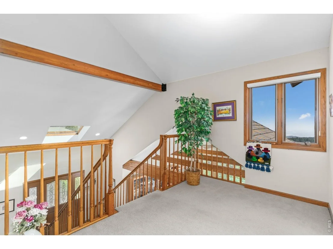 Photo of 716 Brook Rd