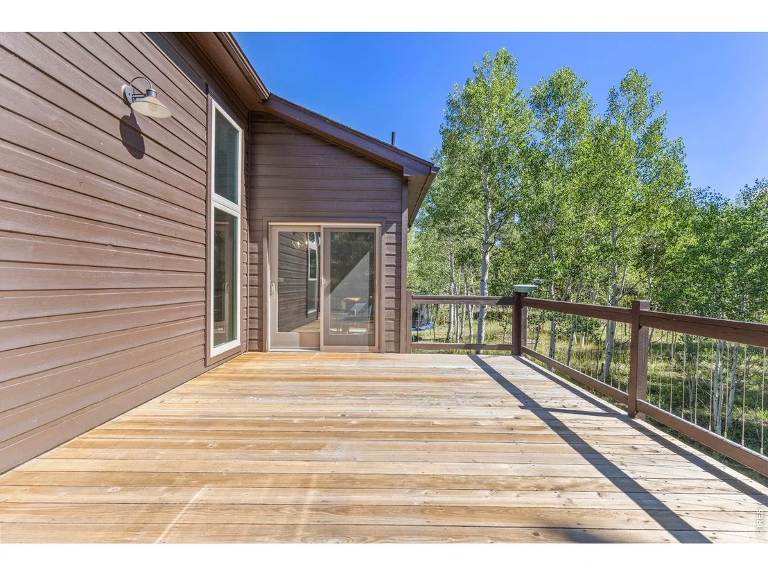 Photo of 428 Aspen Ln