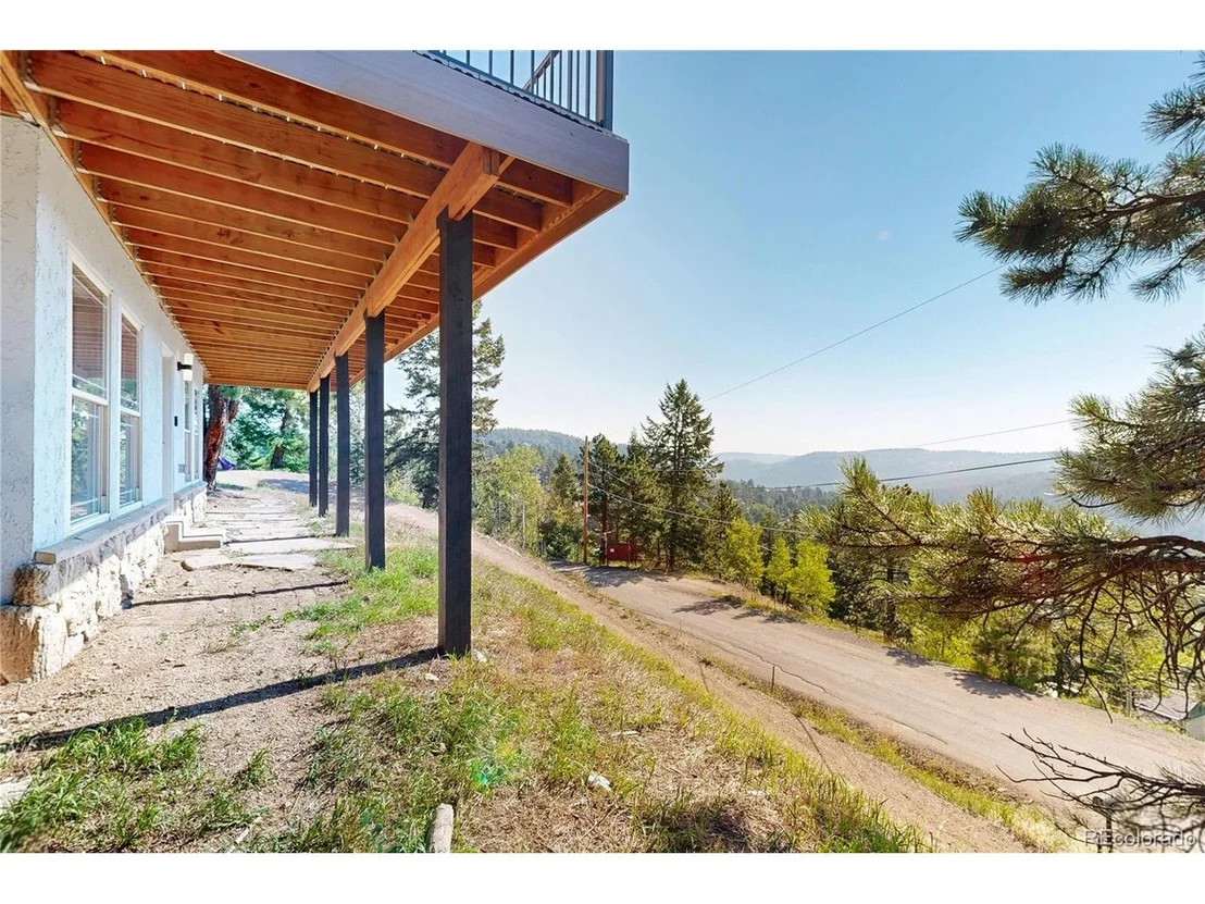 Photo of 32391 Lodgepole Dr
