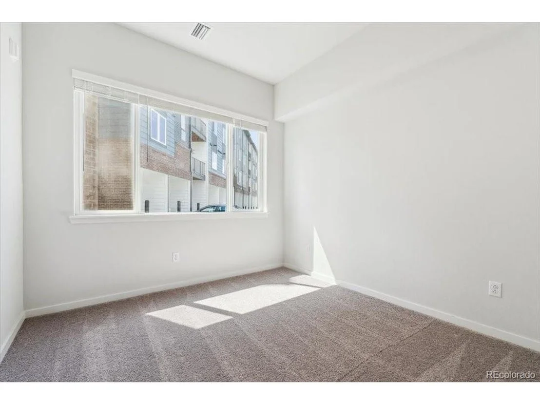 Photo of Unit 2106 at 485 Interlocken Blvd
