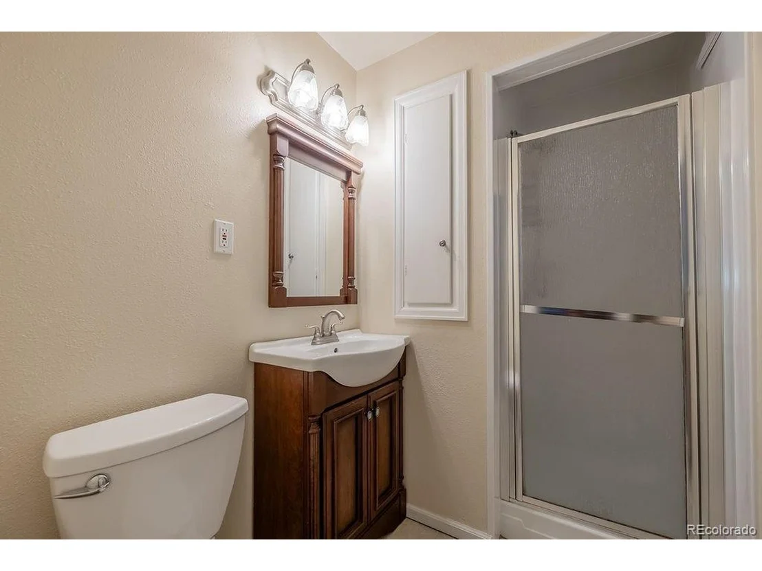 Photo of 13493 Omega Cir