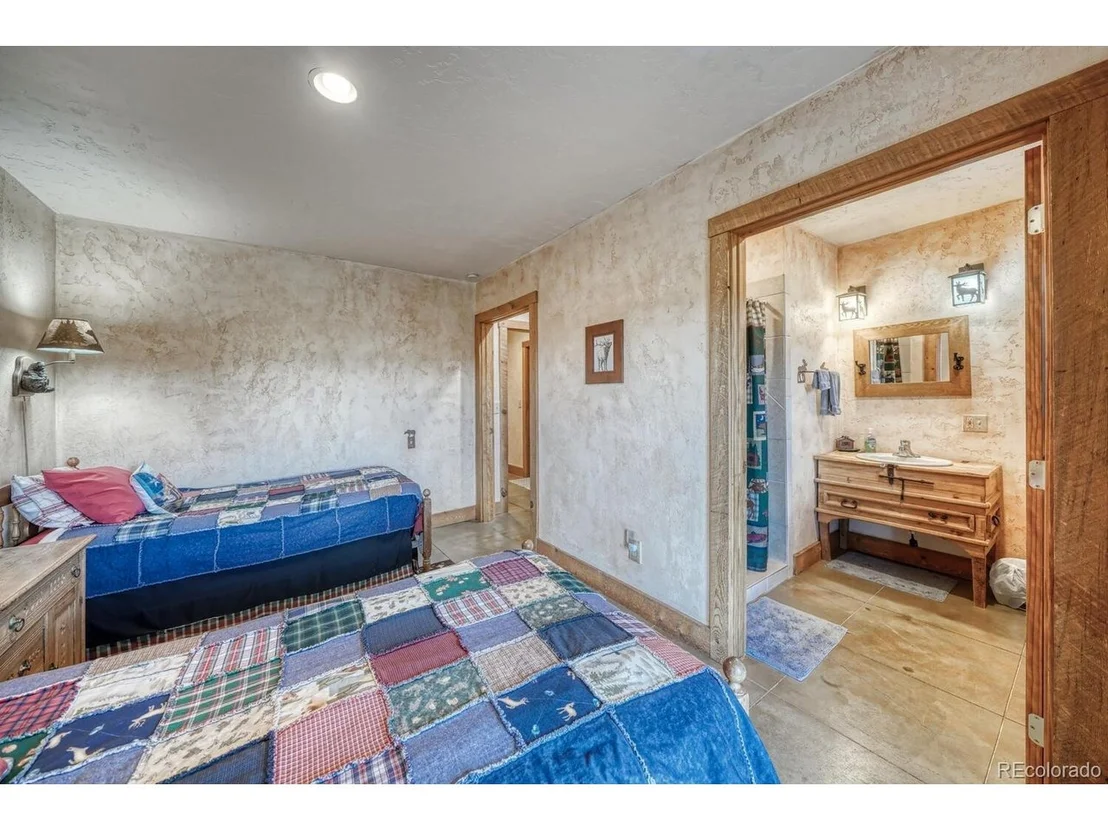 Photo of 1385 County Road 24