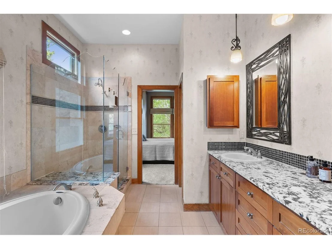 Photo of 1122 Forest Trails Dr