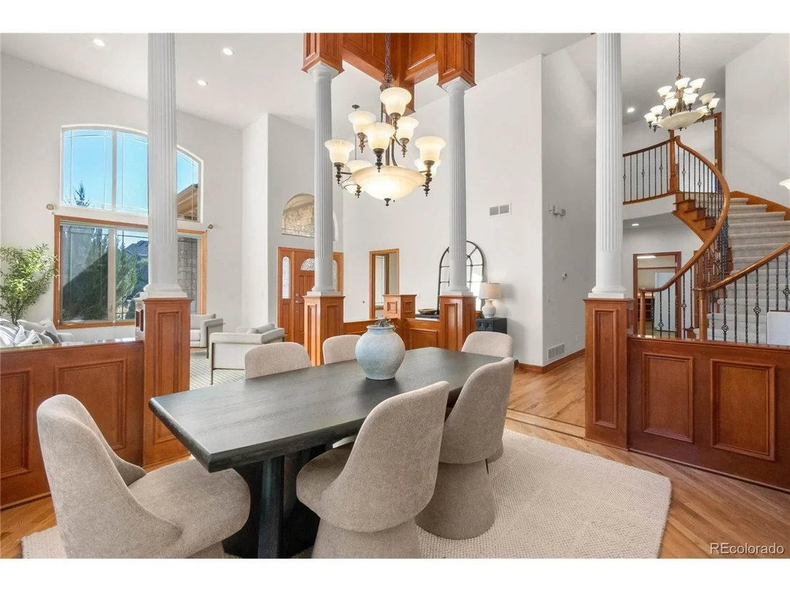 Photo of 5129 Shade Tree Ln
