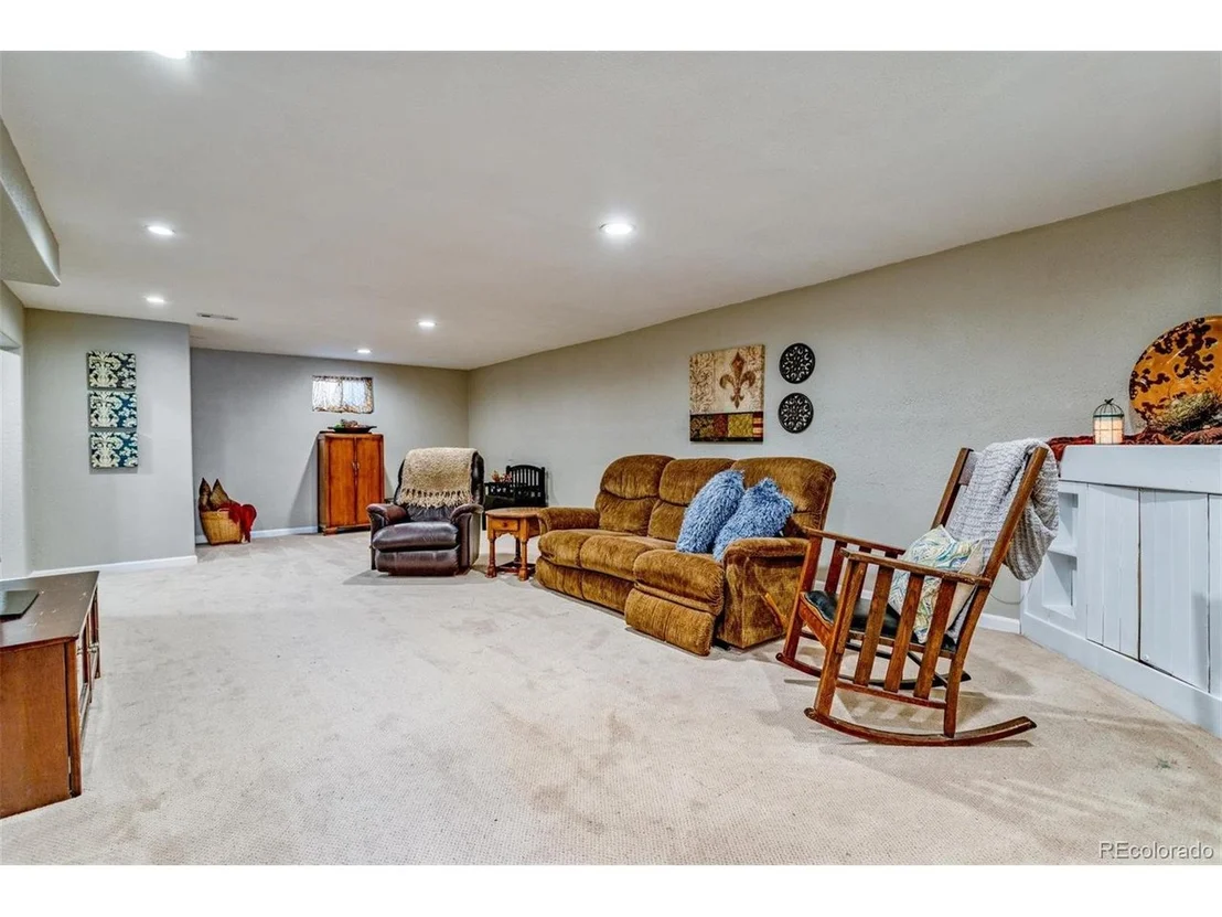 Photo of 8355 Lightening View Dr