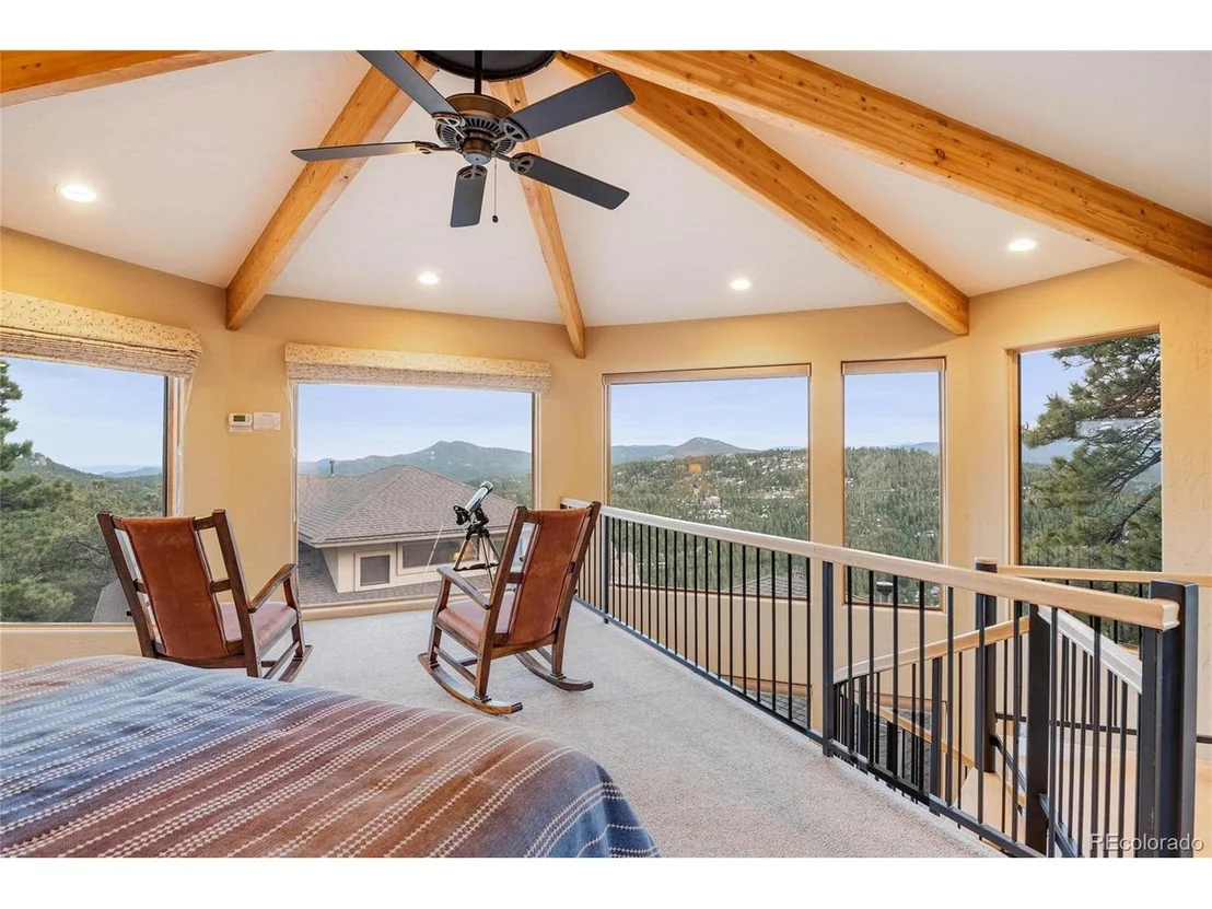 Photo of 25580 Sunset Ln