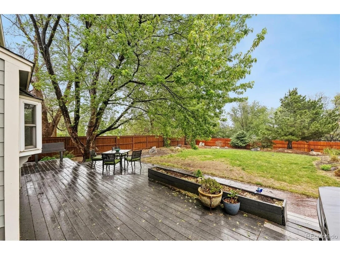 Photo of 210 Crawford Cir