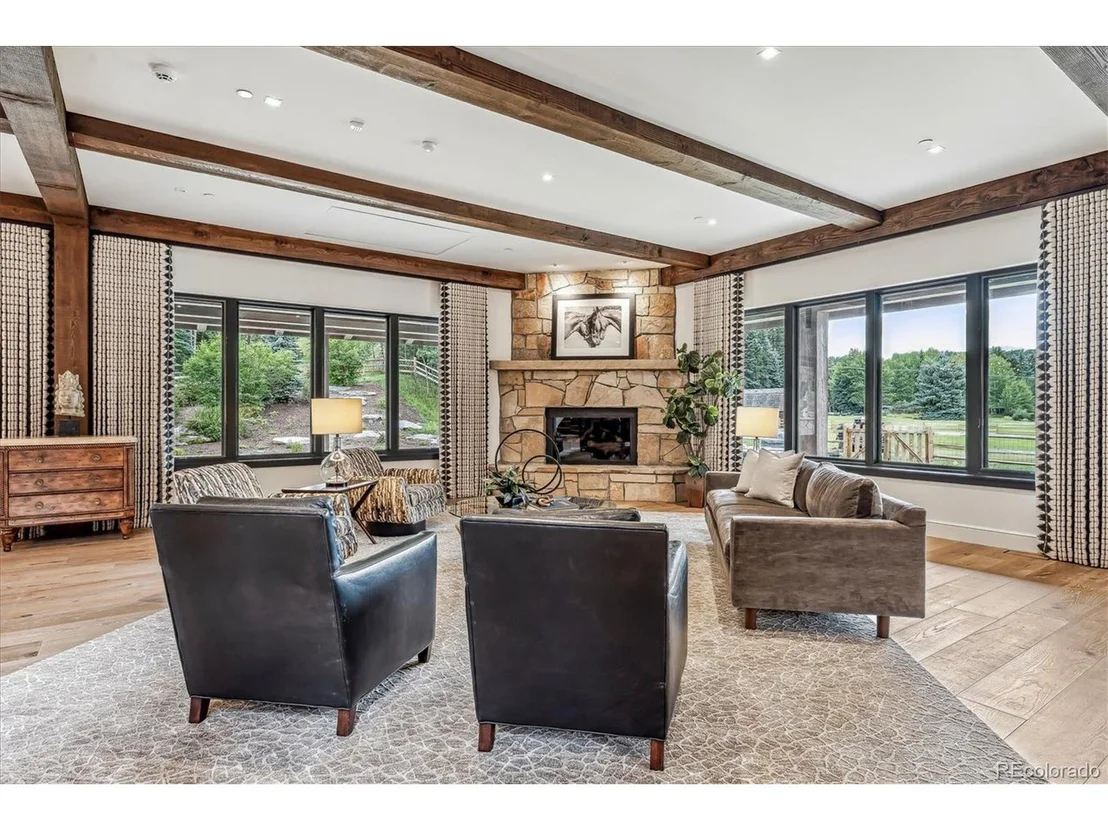 Photo of 33114 Upper Bear Creek Rd