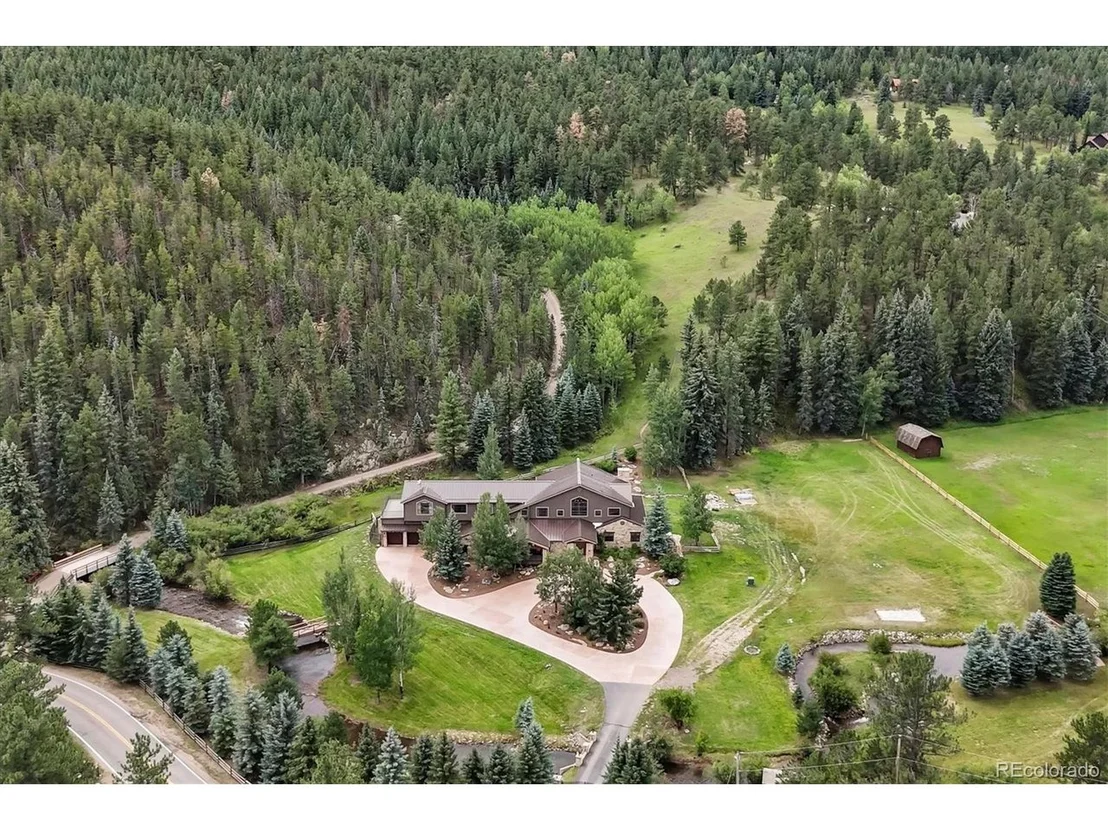Photo of 33114 Upper Bear Creek Rd