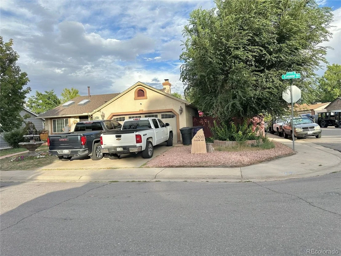 Photo of 4500 Eugene Way