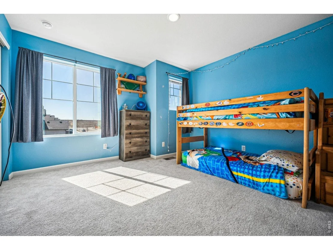 Photo of 376 Country Rd