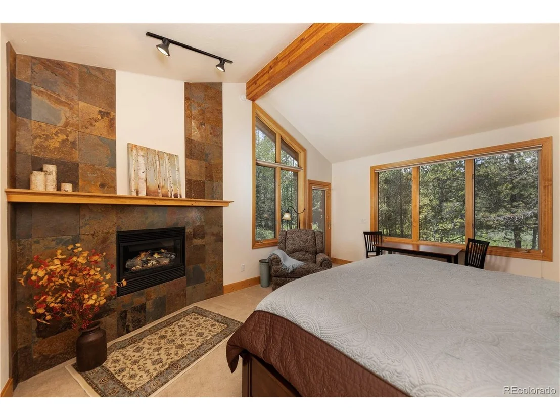 Photo of 1755 Red Hawk Rd