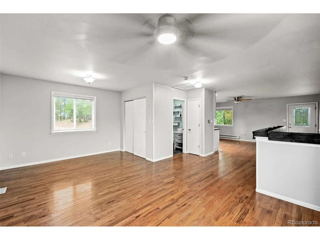 Photo of 33678 Jenifer Rd