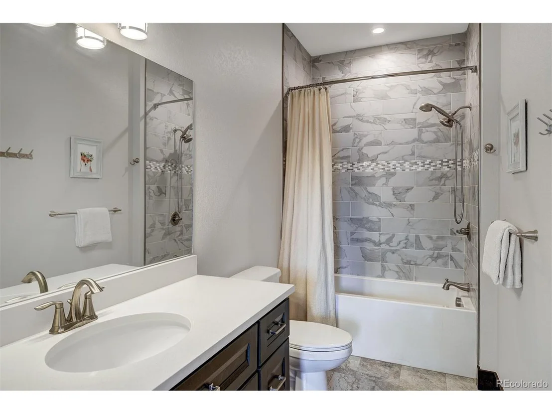 Photo of 701 Saddle Ridge Cir