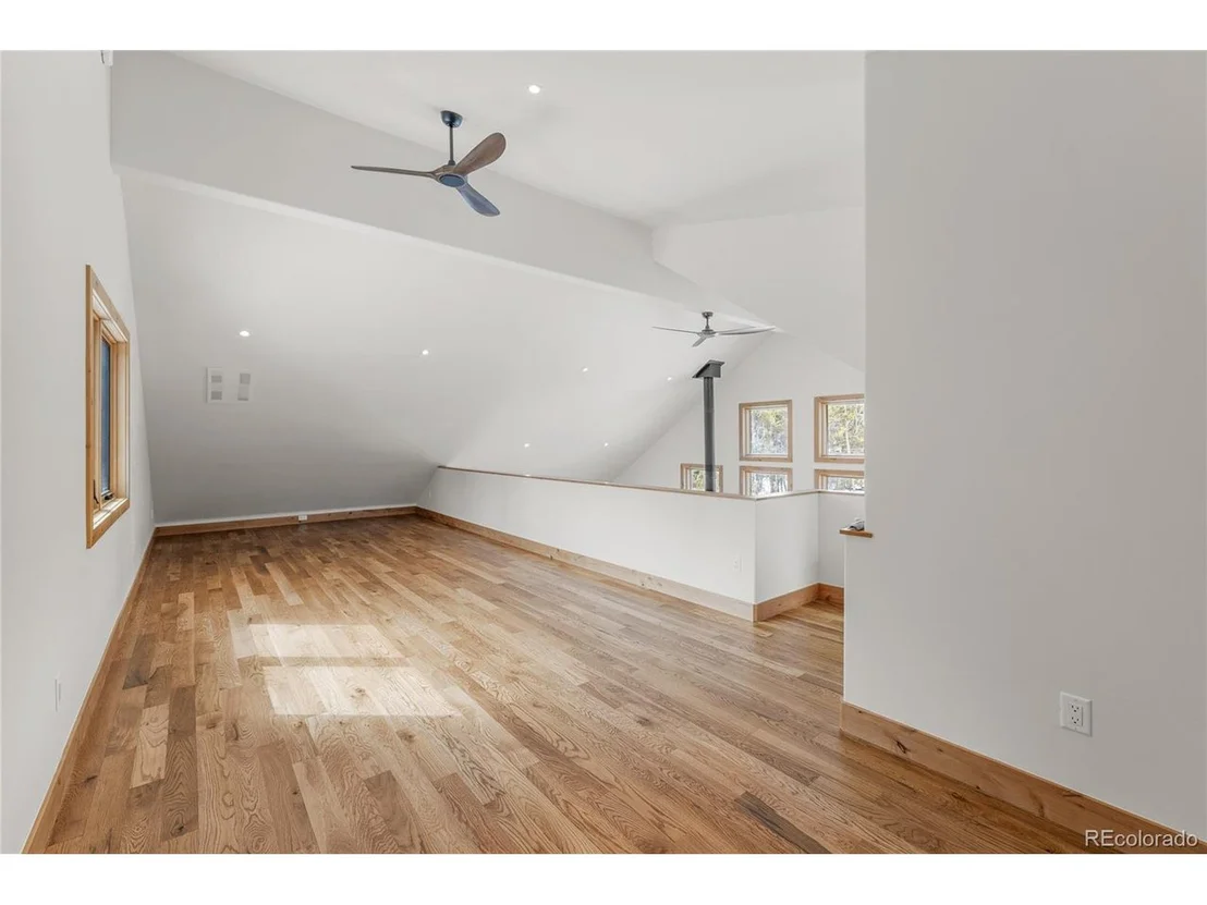Photo of 241 Tabor Dr