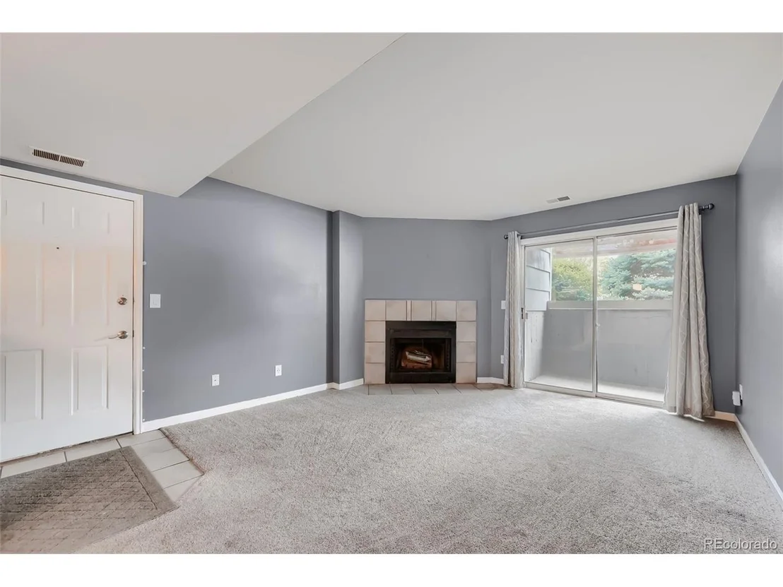 Photo of Unit 7 at 4656 White Rock Cir